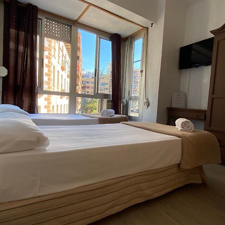 Latic Rooms Аликанте Екстериор снимка