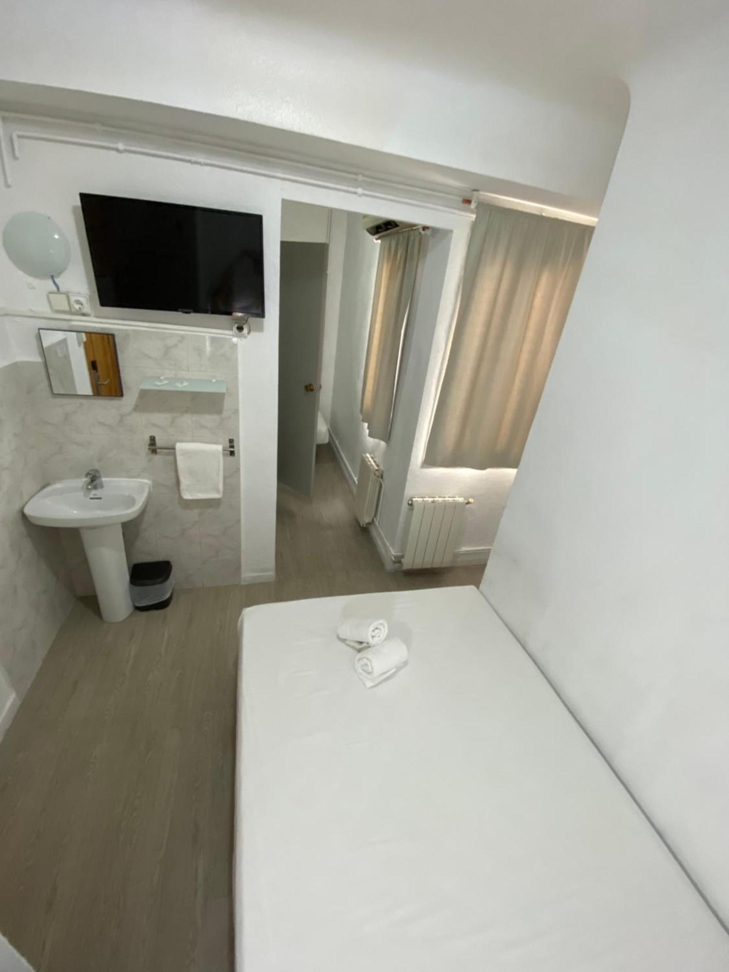 Latic Rooms Аликанте Екстериор снимка