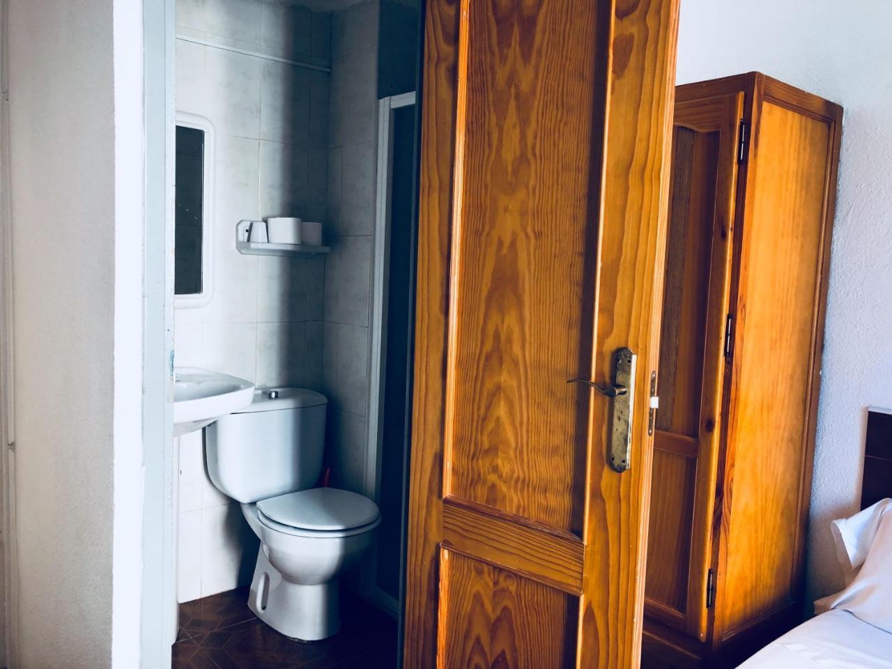 Latic Rooms Аликанте Екстериор снимка